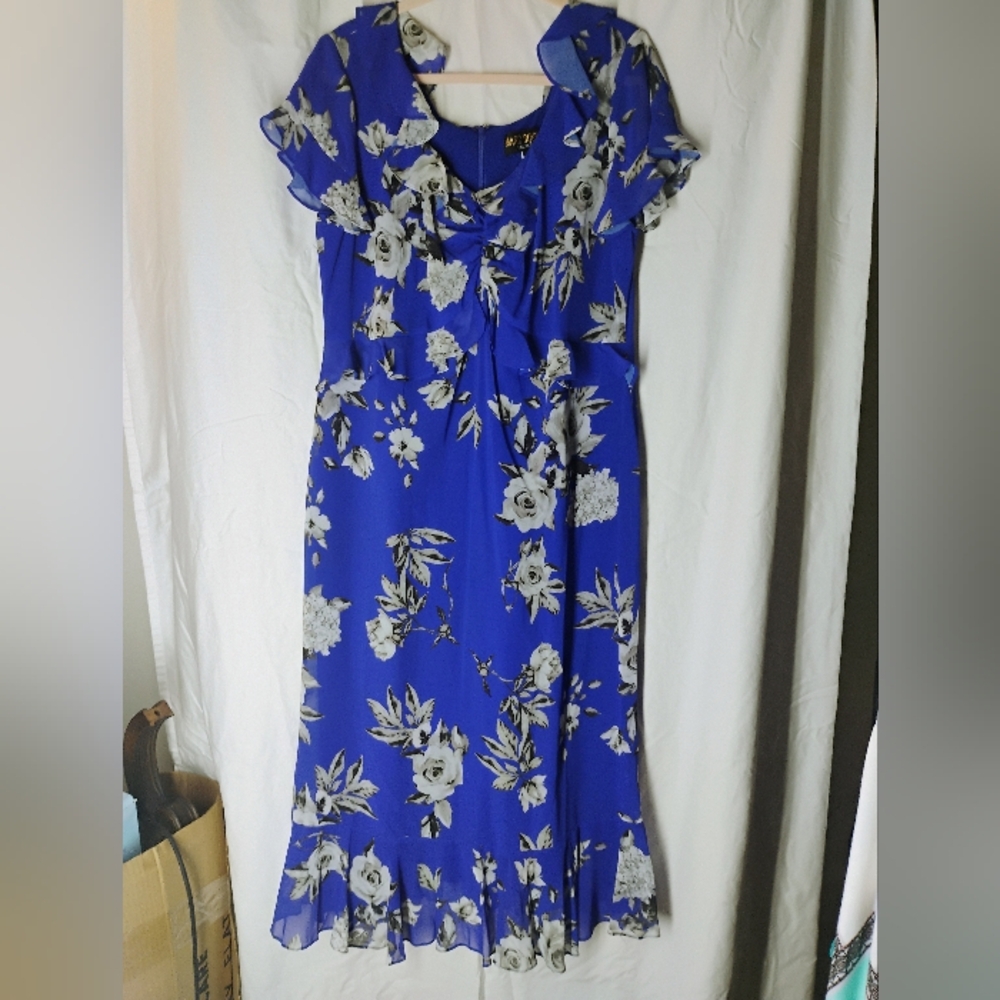 Blue and White Midi Sundress with Flutter Sleeves
